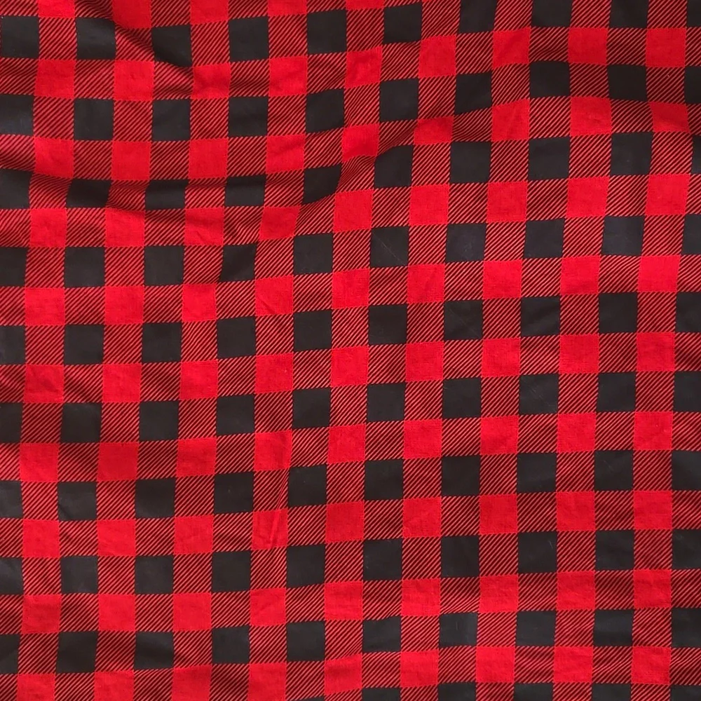Checkered Red Bandana - Picture 2 of 4